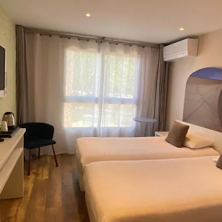 Otel Europe 3*