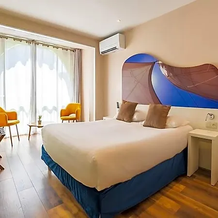 Hotel Europe 3*