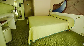 Europe Hotel 3*